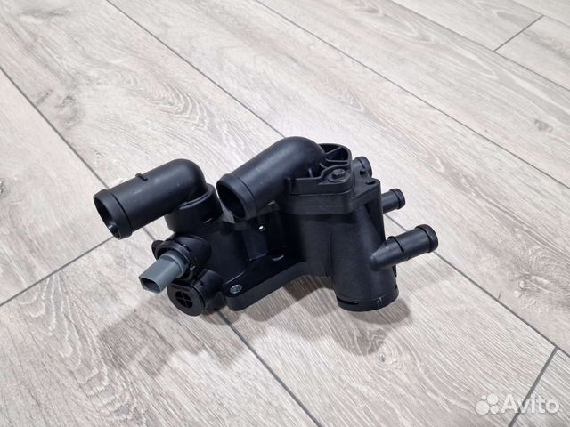 Корпус термостата в сборе 1.4 VW Polo 4, Skoda