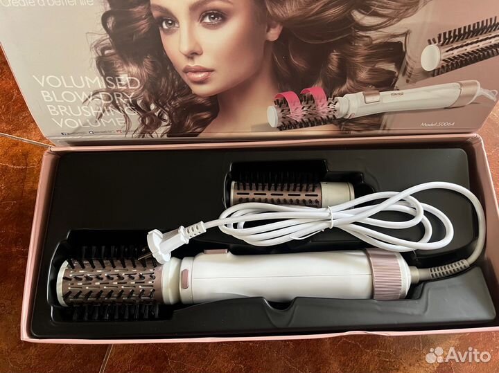 Фен щетка новая