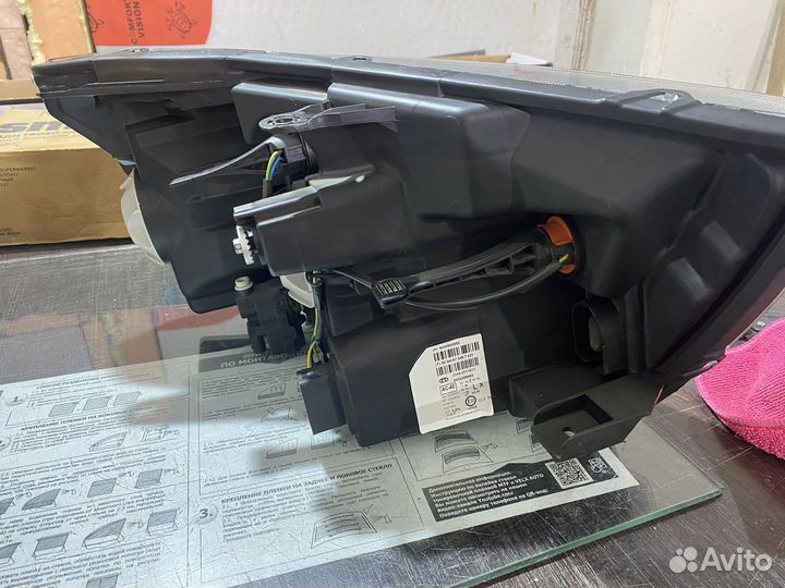 Фары на LADA vesta оригинал