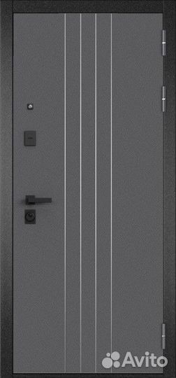 Дверь входная металлическая в квартиру