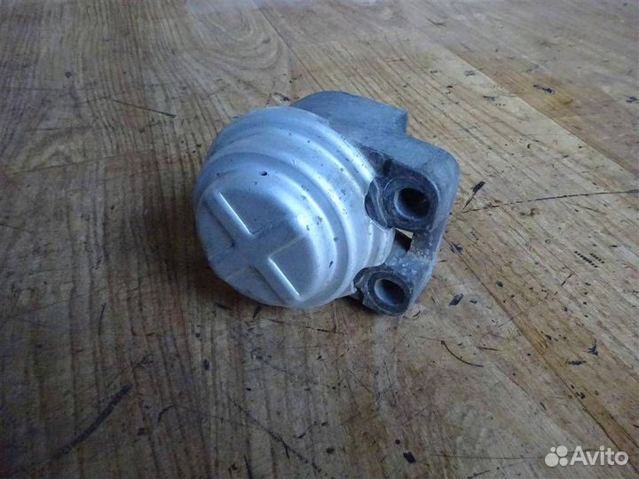 Опора двигателя правая Ford Mondeo IV 2007-2015