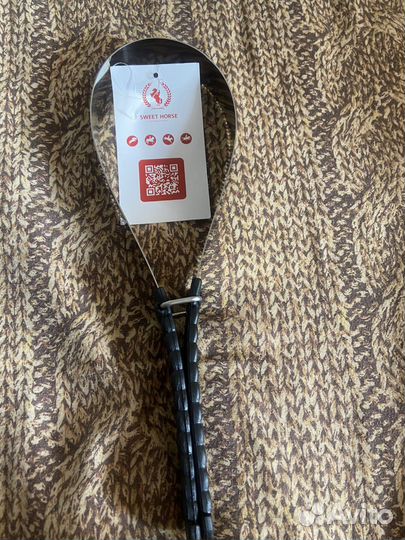 Скребница для лошади