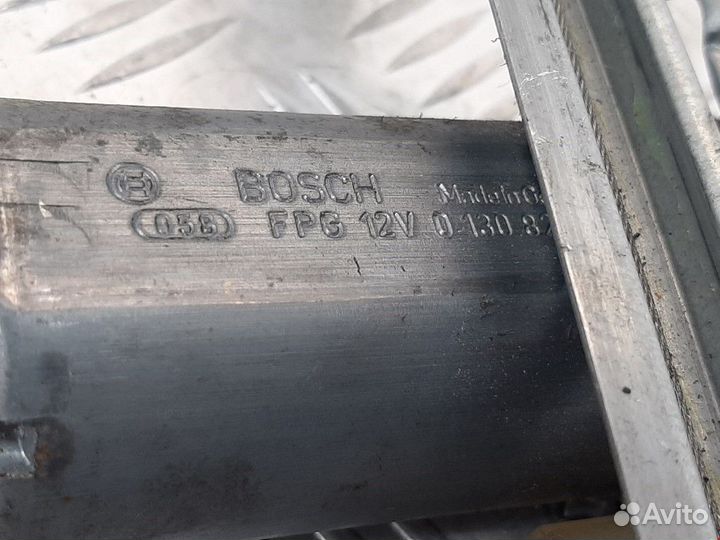 Стеклоподъемник электрический задний правый Saab