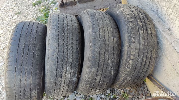 Bridgestone Dueler H/T 265/65 R17 112S
