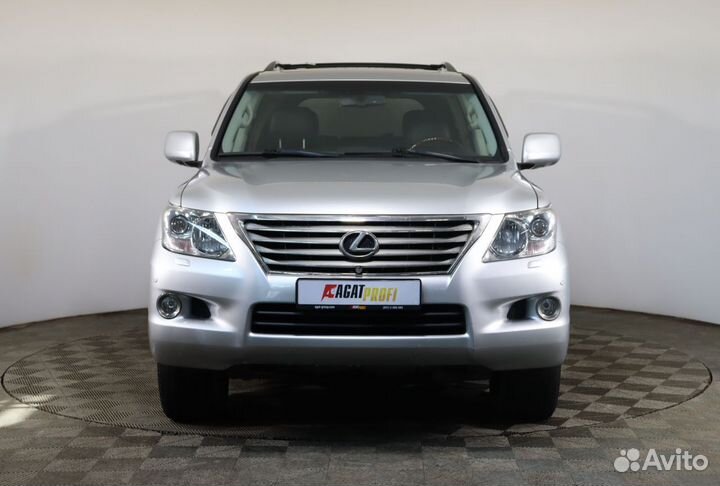 Lexus LX, 2010
