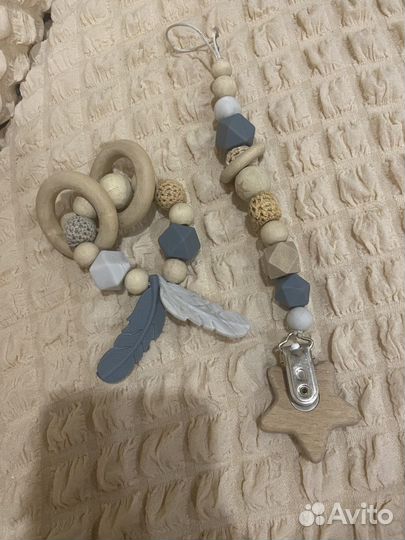 Держатель для пустышки и прорезыватель