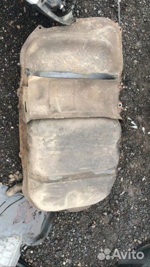 Топливный бак Mitsubishi Lancer 10