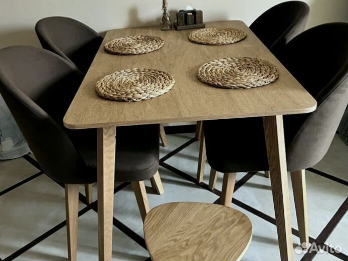 Скандинавский стол