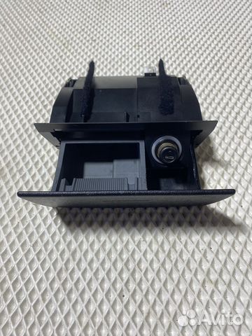 Пепельница Mitsubishi Carisma рестайлинг