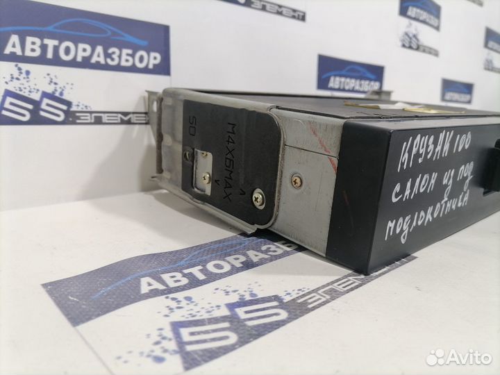 CD- чейнджер Toyota Land Cruiser 100