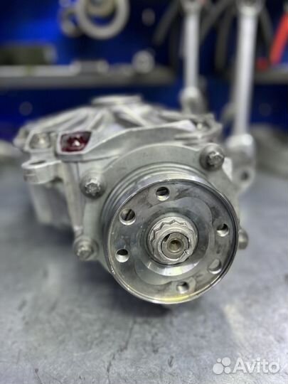 Редуктор передний Mercedes W221 2.65