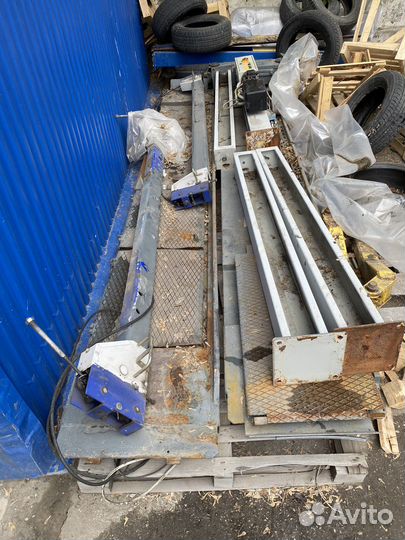 Подьемник 4-х стоечный 4т