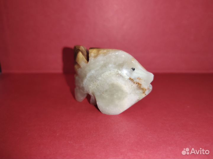 Фигурка из оникс рыбка. Турция