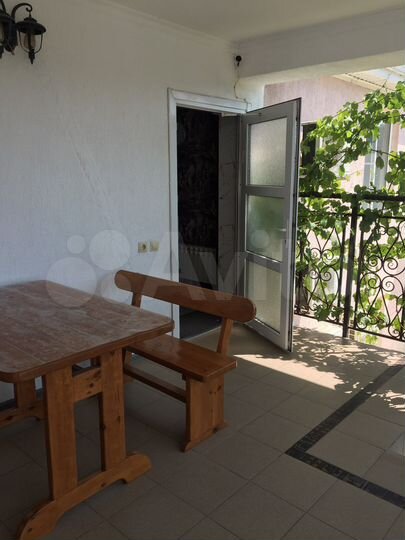 Дом 80 м² на участке 1 сот.