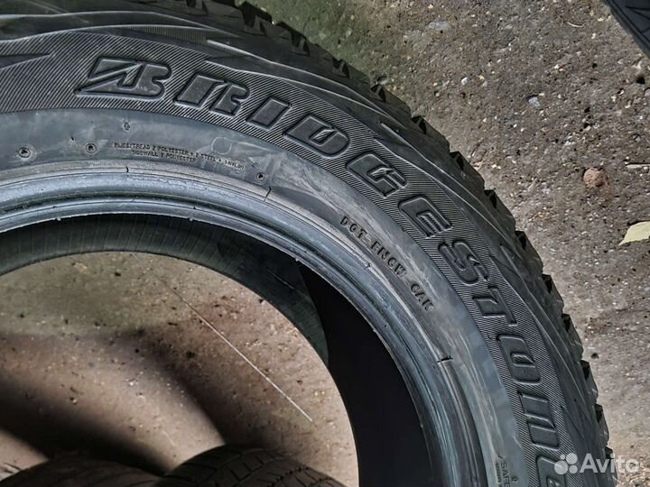 Bridgestone Blizzak DM-V1 255/65 R17 108R