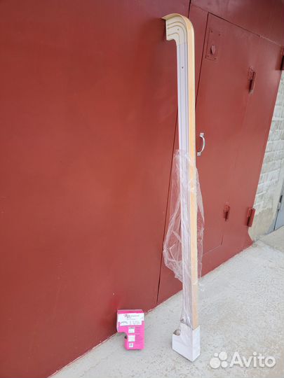 Карниз потолочный закруглённый 3-х рядный новый