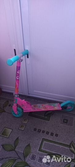 Самокат детский двухколесный для девочки