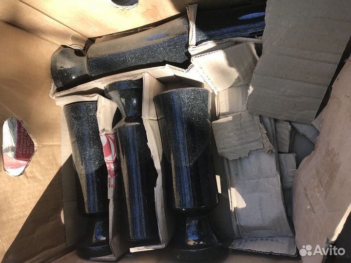 Вазы из гранита