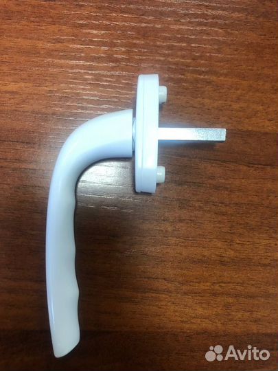 Ручки оконные металлические