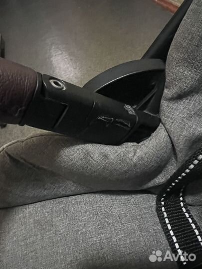 Прогулочная коляска carrello epica