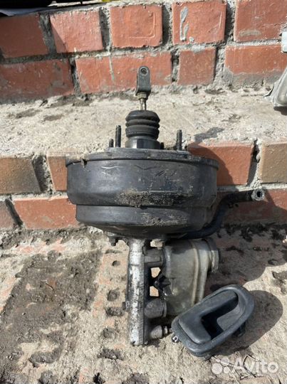 Гтц вакуумник Toyota Corolla 100