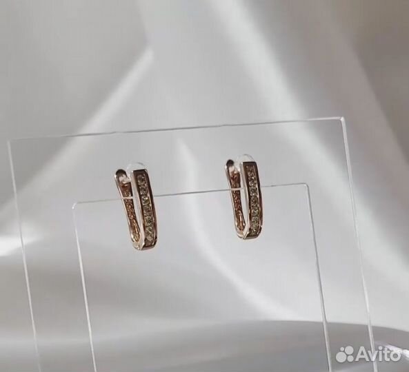 Украшение женщинам