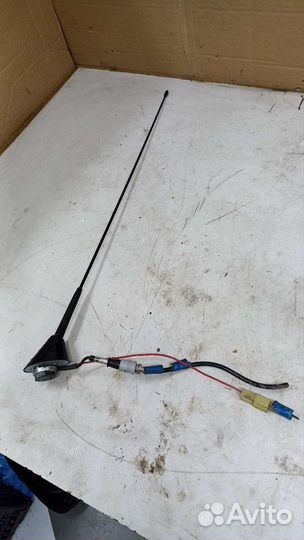 Антенна Мицубиси Каризма