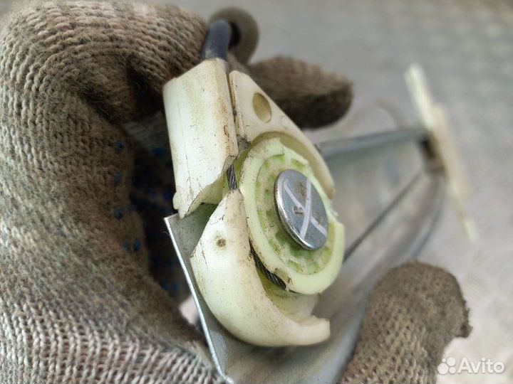 Стеклоподъемник электр. задний правый Hyundai