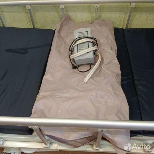 Матраc противопролежневый ячеистый с компрессором