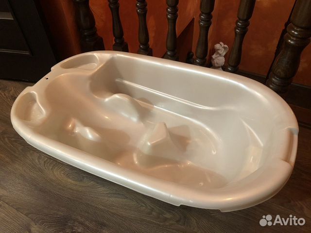 Ванночка для купания с горкой