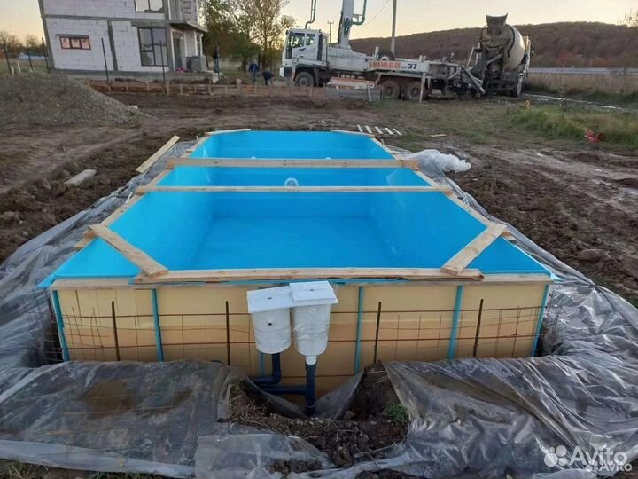 Пластиковый бассейн