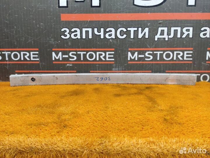 Усилитель бампера задний Mercedes-Benz S-Class