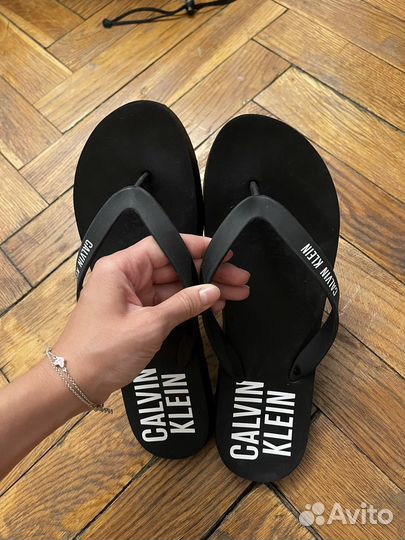 Сланцы calvin klein
