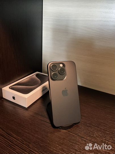 iPhone 15 Pro, 128 ГБ
