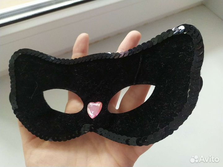 Маскарадная маска