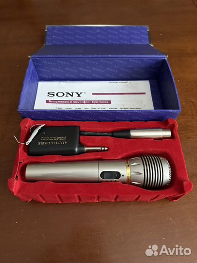 Беспроводной микрофон Sony wm-717