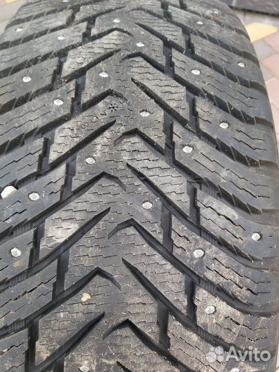 Nokian Tyres Hakkapeliitta 8 265/60 R18