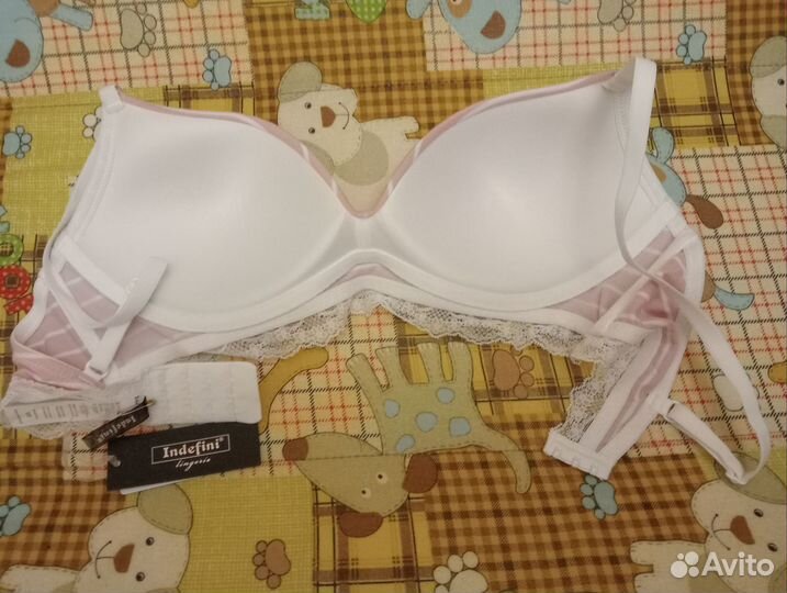 Бюстгальтер новый 80B без косточек