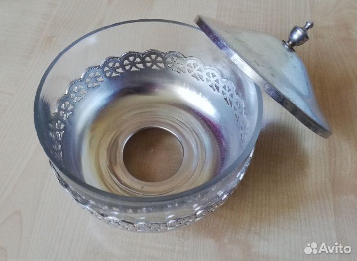 Винтажная конфетница