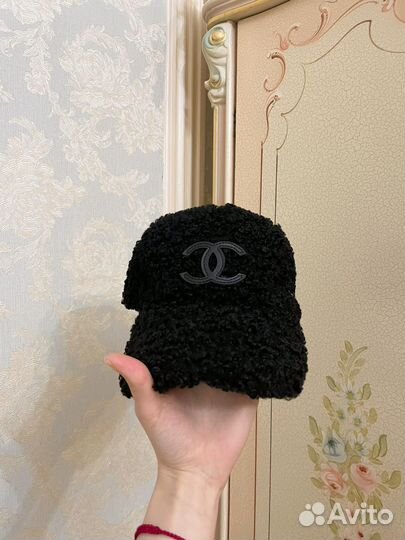Кепка chanel черная теплая