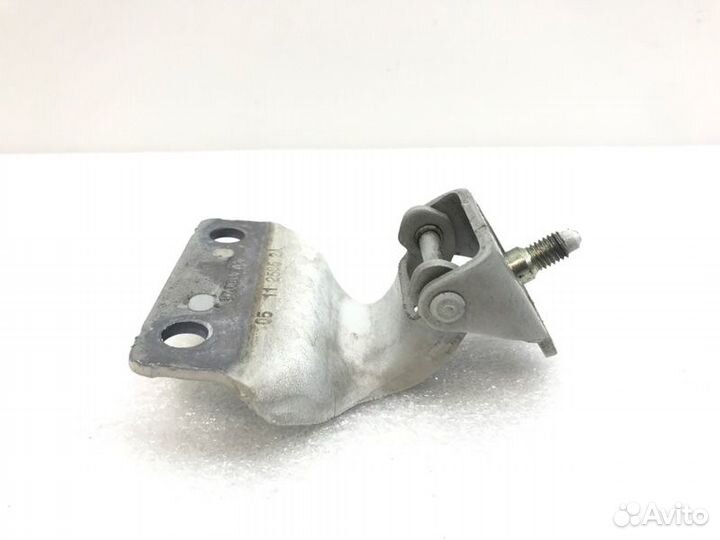 Петля двери багажника Peugeot 207 2011