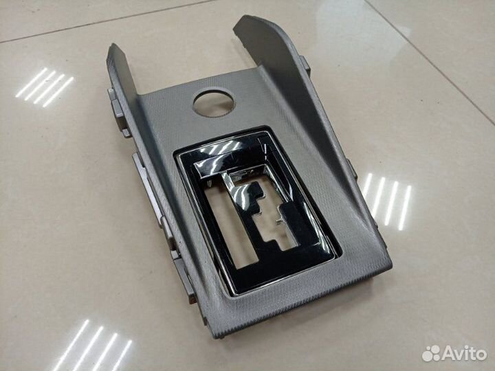 Консоль центральная Mitsubishi Outlander Sport GA