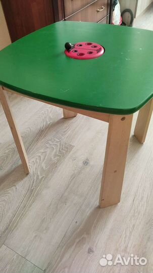Детский столик