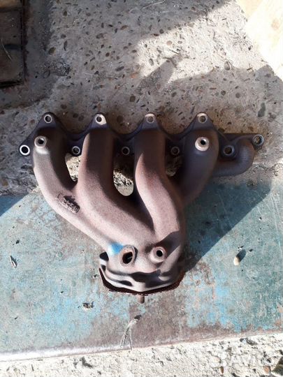 Коллектор выпускной Mitsubishi Dingo