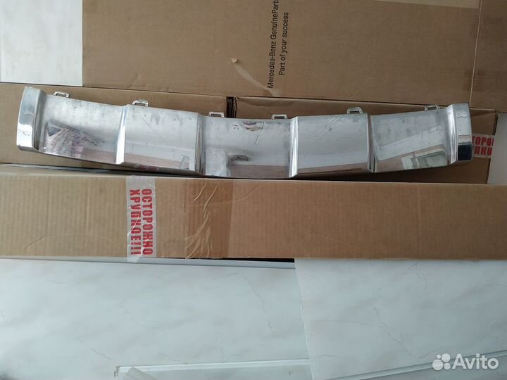 Накладка на передний бампер Mersedes-benz хром ори