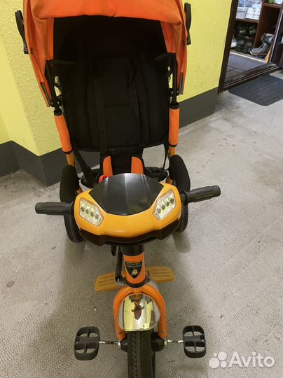 Трехколесный велосипед