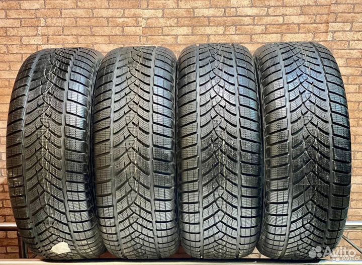 Goodyear UltraGrip Ice SUV 285/60 R18