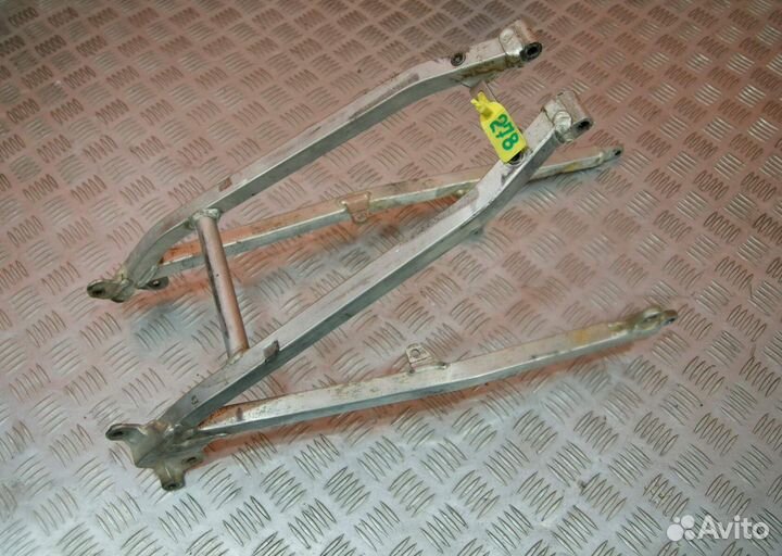 Подрамник Yamaha YZ250