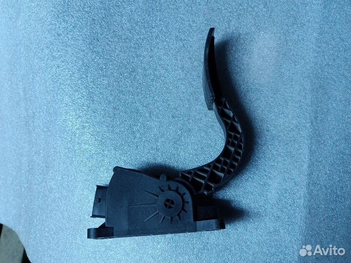 Педаль газа электронная vesta