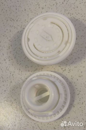 Банка из под водки нефть